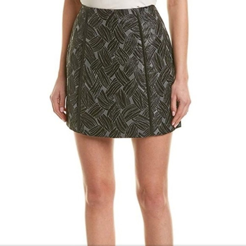 NWT BCBGMaxazria Basket Weave Jacquard Black Metallic Mini Skirt Size M